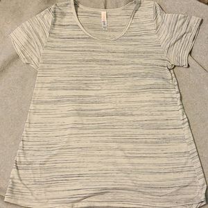 LuLaRoe Perfect T-Shirt